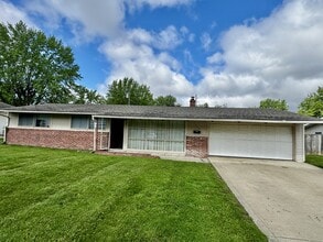 Building Photo - 2515 Douglas Ave