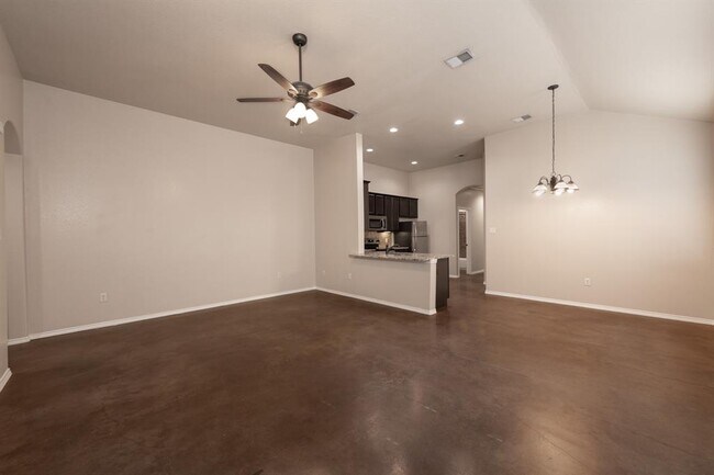 Building Photo - 455 Jack Rabbit Ln