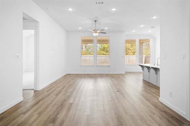 Foto del edificio - 17127 Crimson Crest Dr