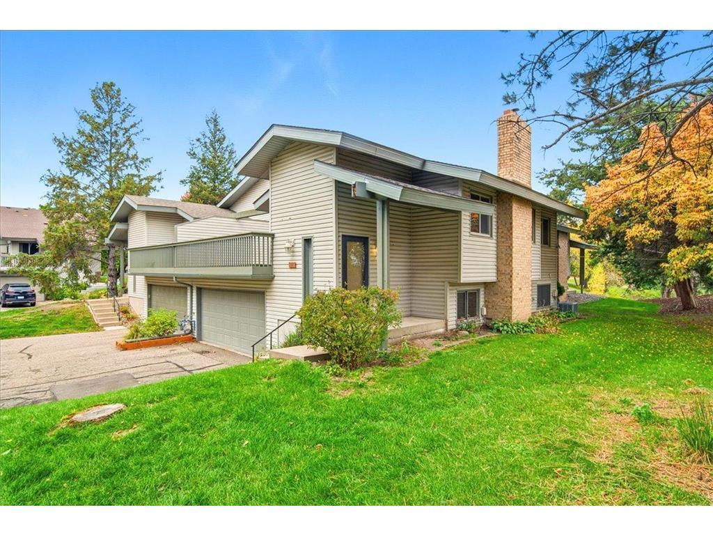 Primary Photo - 9523 Hartford Cir