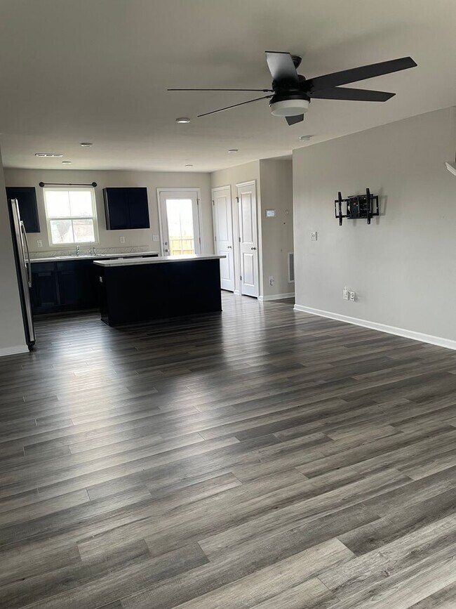 Foto del edificio - 2017 Westchester Dr