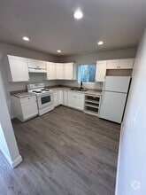 Building Photo - 454 Colin Kelly Dr