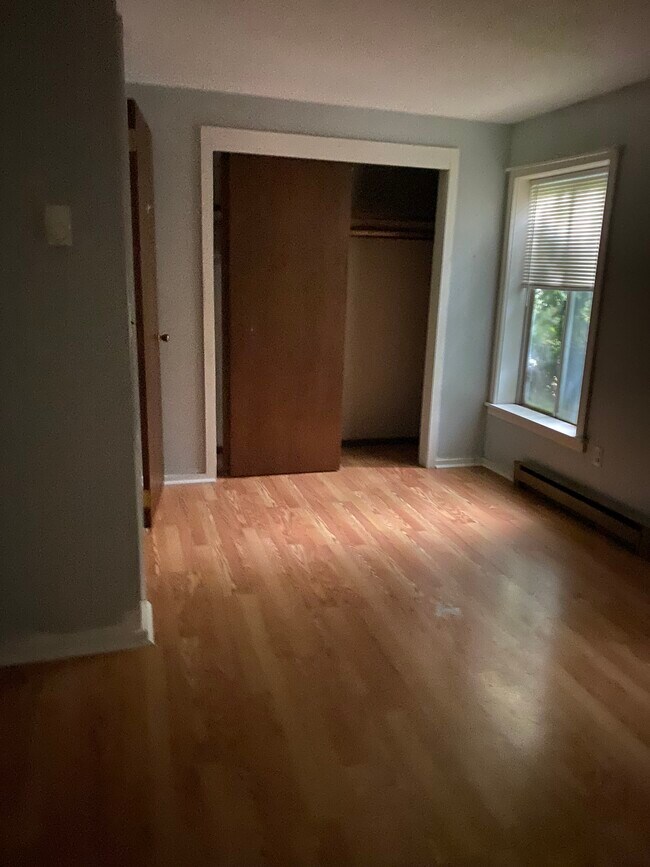 Foto del edificio - 3480 Main St