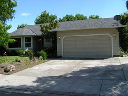 Building Photo - 2111 Garden Valley Way