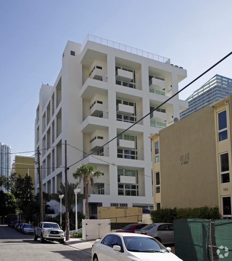 Brickell ¡Station Desvanes - Brickell Station Lofts