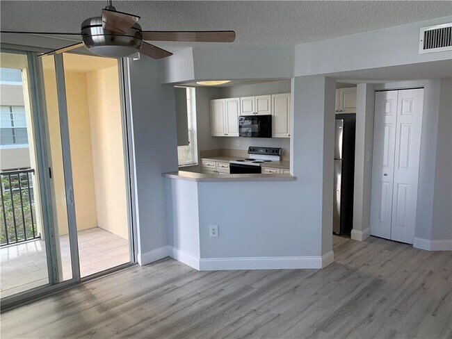 Foto del edificio - 520 SE 5 Ave