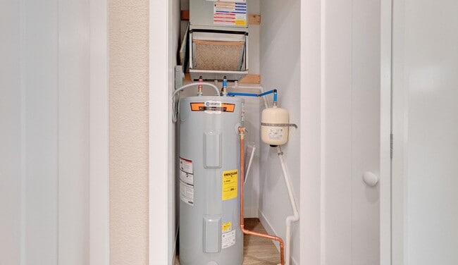 Building Photo - New Construction in Tuscola, 2 Bed, 2 Bath...