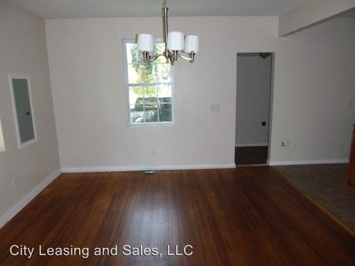 Building Photo - 1512 Pulaski St