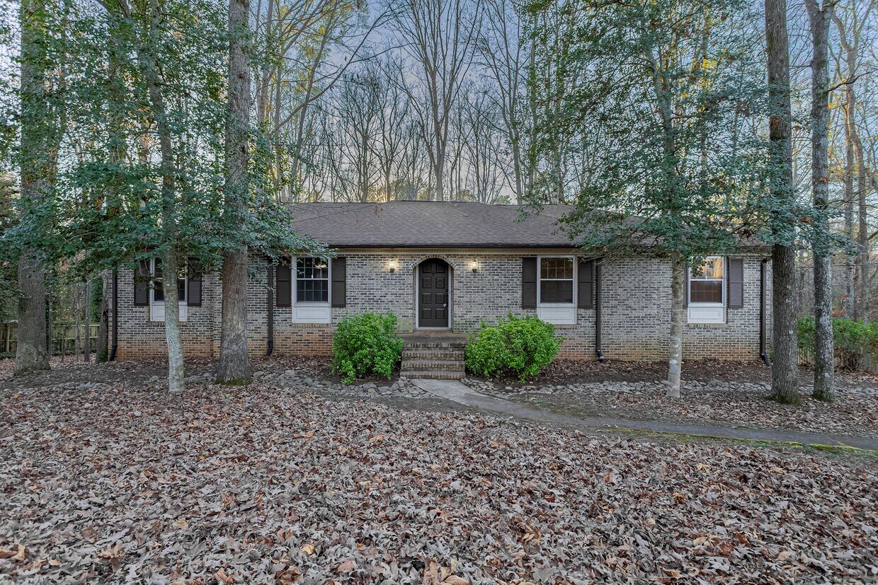 122 Bellview Dr, Taylors, SC 29687 House Rental in Taylors, SC
