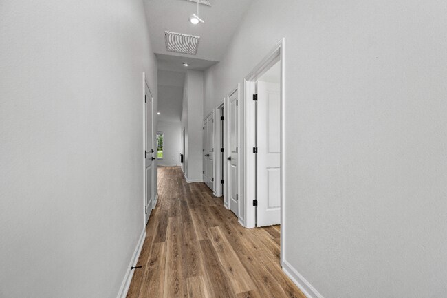 Building Photo - 128 Perdido Ln