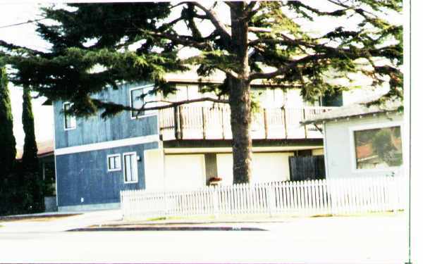 Building Photo - 420-424 S Seaward Ave
