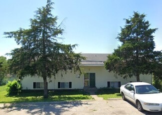 Building Photo - 7221 N Moberly Dr