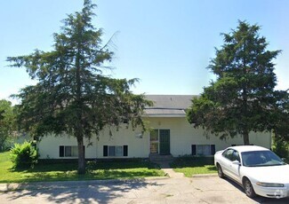 Building Photo - 7221 N Moberly Dr