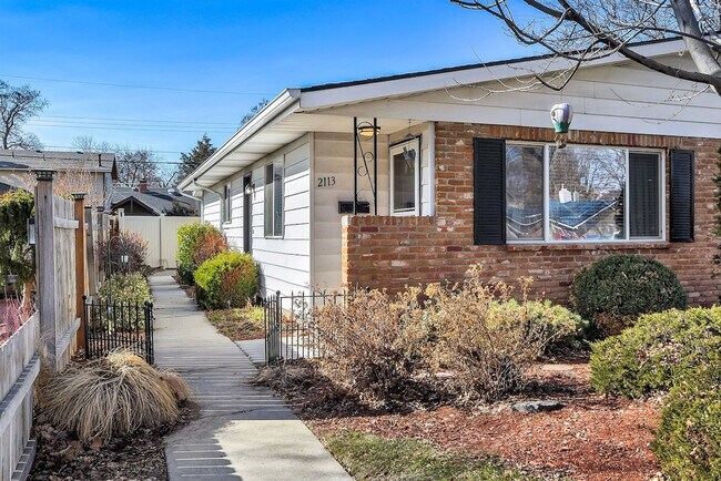 Foto del edificio - 2113 S Owyhee St