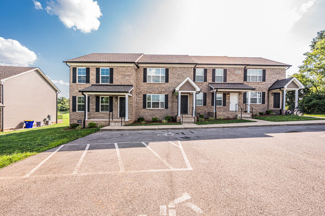 195 Creekwood Ave, Bowling Green, KY 42101 Townhome Rentals in Bowling Green KY