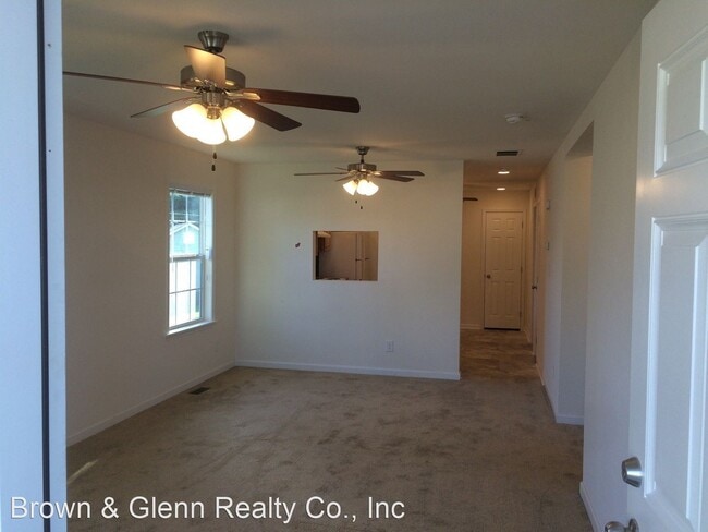 Building Photo - 9410 China Grove Church Rd