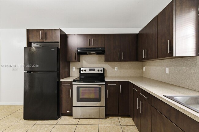 Foto del edificio - 13 S Royal Poinciana Blvd