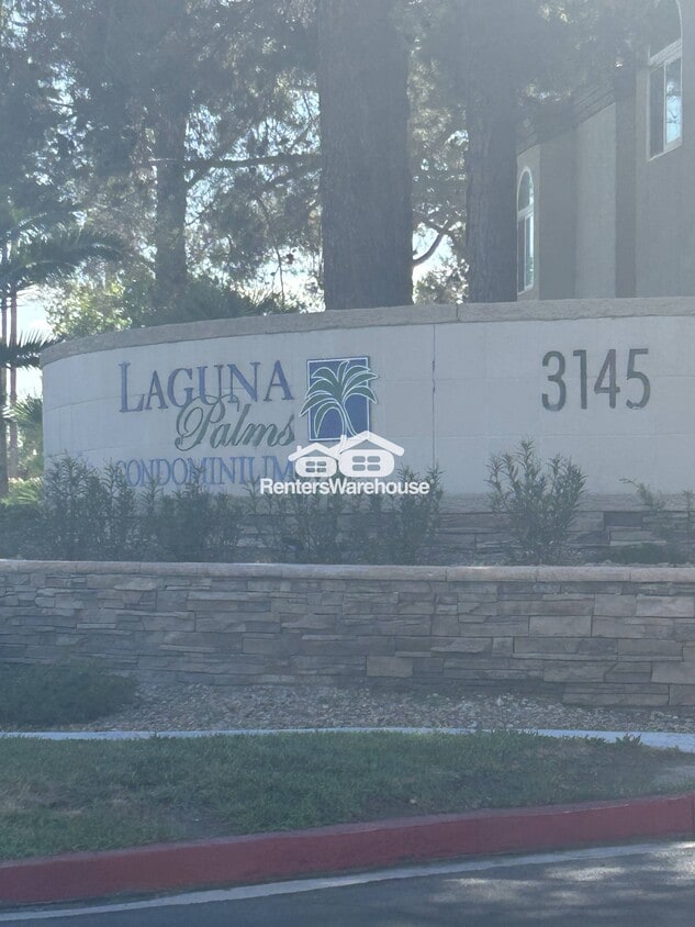 Primary Photo - 3145 E Flamingo Rd