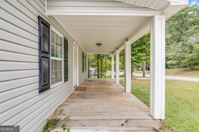 Foto del edificio - 322 Stewart St