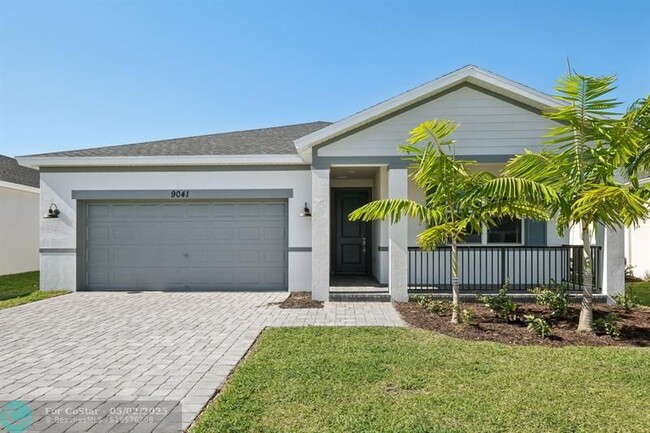 Building Photo - 9041 Dahlia Cir