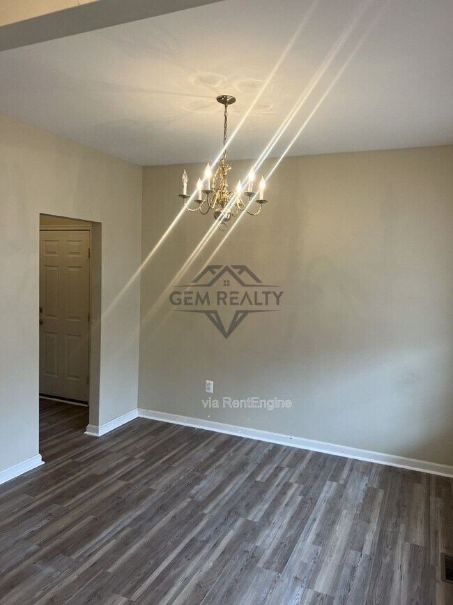 Foto del edificio - 6507 Hot Spring Ln