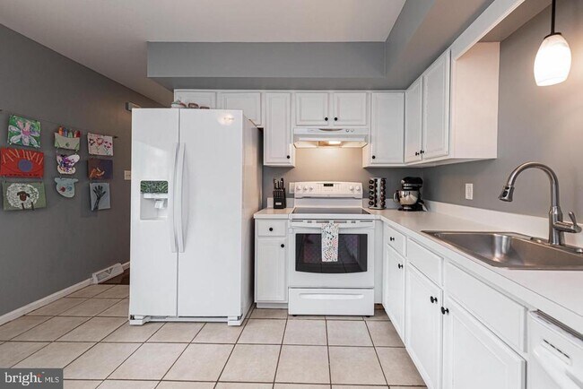 Foto del edificio - 10 Terry Ct