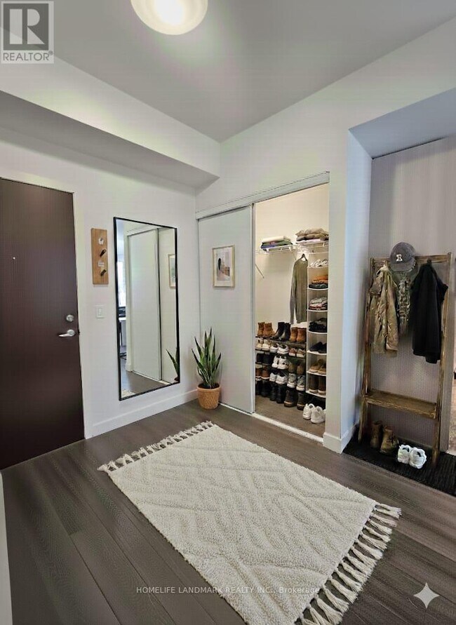 Building Photo - 1635 Military Trail