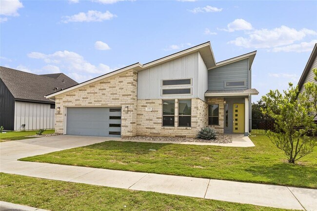Building Photo - 308 Charli Cir