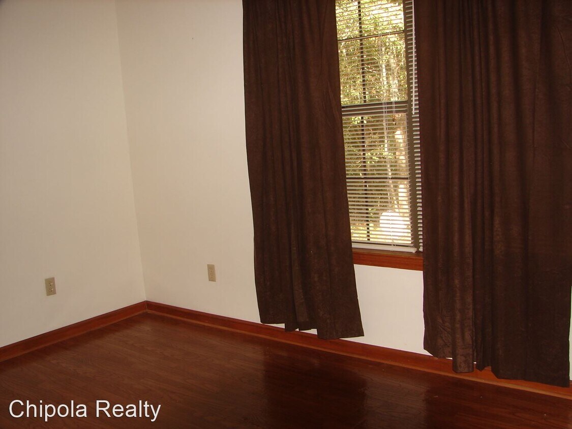 Building Photo - 2 br, 1 bath House - 1762 Toole Circle