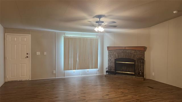 Foto del edificio - 1025 Ira Ward Ln