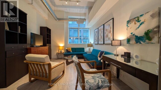 Building Photo - 155 Dalhousie St