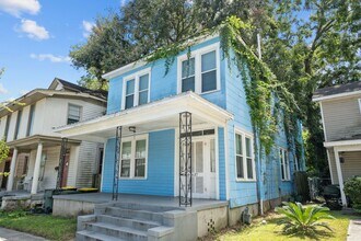 Building Photo - 637 E 39th St