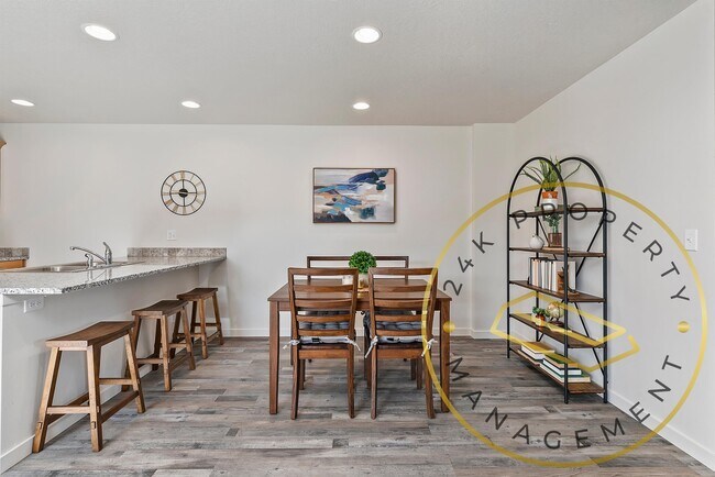 Building Photo - 83 S Drifter Loop