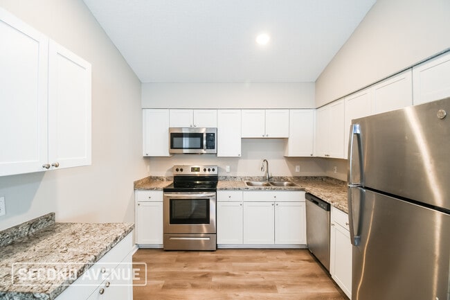 Building Photo - 6114 Delmar Pl