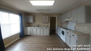 Foto del edificio - 719 Meadow Forge