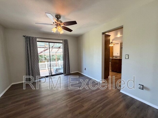 Foto del edificio - 4925 Mill Pond Dr SE