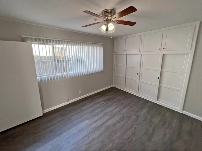 Foto del edificio - 1236 N Sweetzer Ave