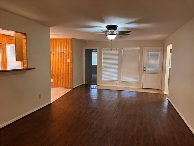 Building Photo - 5415 Pecos St