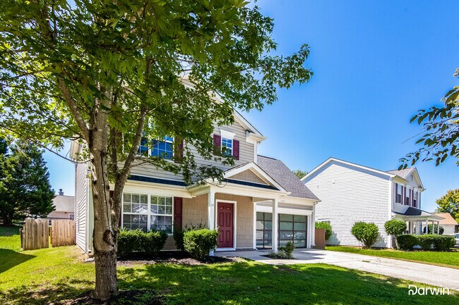Foto del edificio - 11221 Northwoods Forest Dr, Charlotte, NC ...