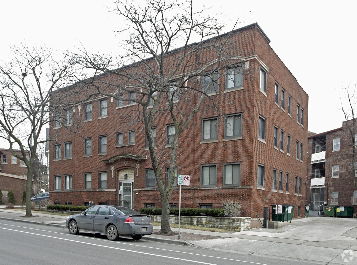 Foto del edificio - 2311 E North Ave
