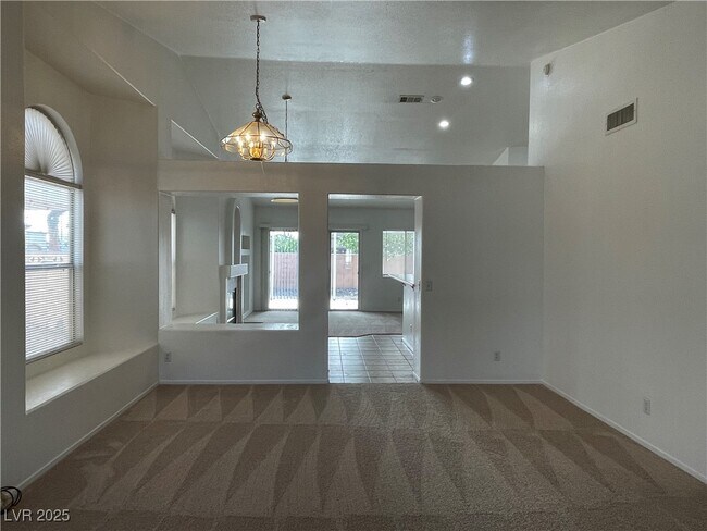 Foto del edificio - 1632 Indian Cove Ln