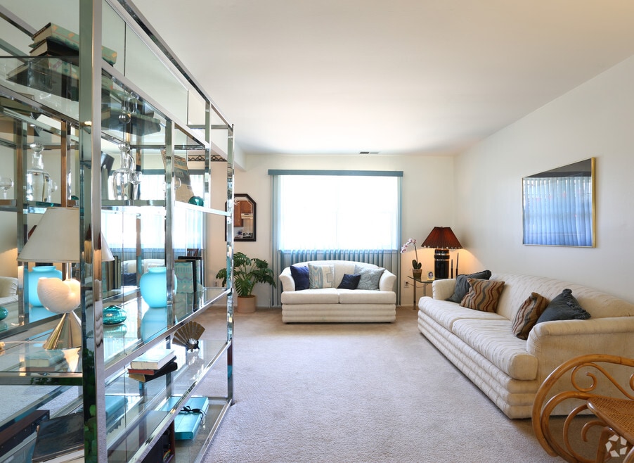 Montclair Duplex Apartments