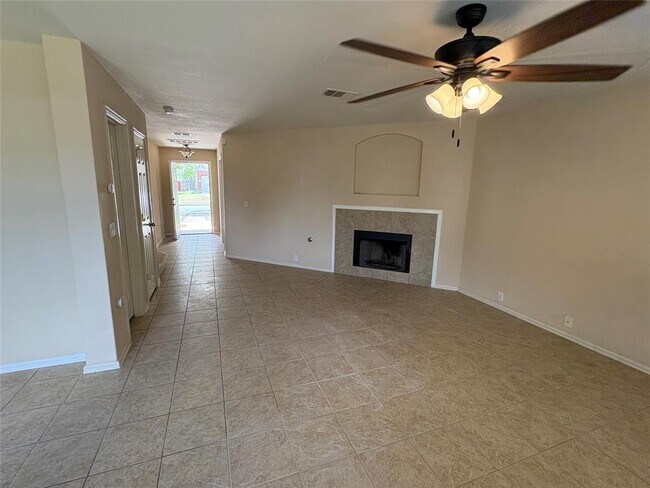 Foto del edificio - 456 Camelia Pkwy