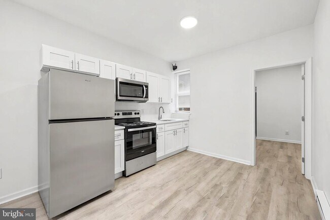 Foto del edificio - 2821 N Stillman St