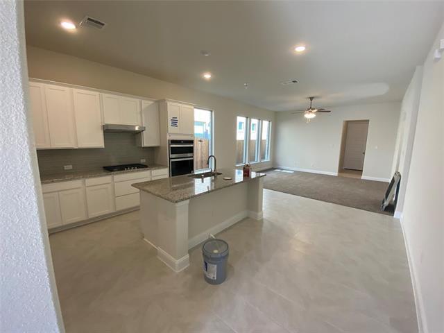 Foto del edificio - 5513 Acoma Ln