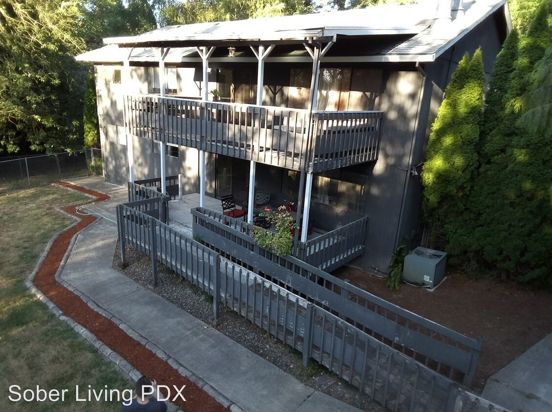 Foto principal - 12295 SW Tippitt Pl