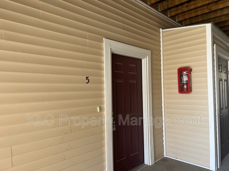 1825 SW White Birch Cir Unit 5 1, Ankeny, IA 50021 Condo for Rent