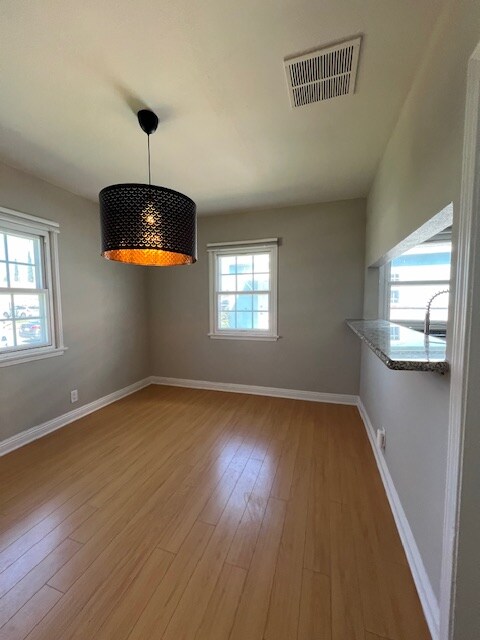 Foto del edificio - 1632 N Pepper St