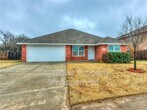 Foto principal - 4704 Caleb St