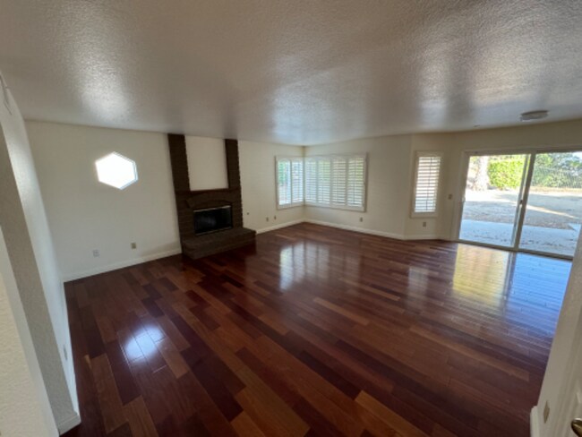 Building Photo - 21412 E Fort Bowie Dr